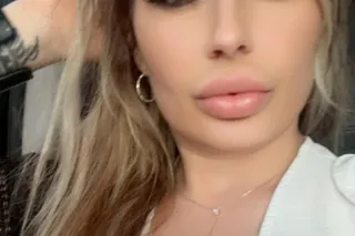 GIA MARIE HERE IN SCOTTSDALE L... - Image 3