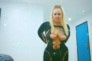 CUM PLAY - 35 - Image 4