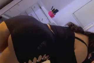 thick curvy latina available 2... - Image 4