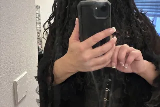 BEAUTIFUL BOMBSHELL READY FOR ... - Image 3