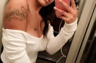 Outcalls🏡-Incall 🚘👅𝐁𝐞𝐧𝐝 𝐦𝐞 𝐨𝐯𝐞... - Image 3